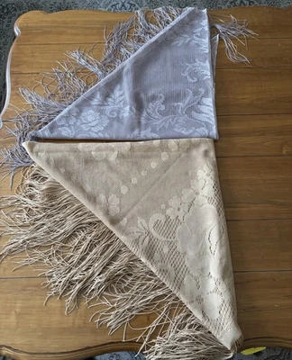 Lote de 2 chales vintage flecos de encaje dorado topo/gris. COMO NUEVO Foto 1 de 4