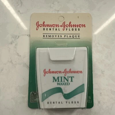 Johnson & Johnson винтажная зубная нить 1991 как новая вощеная 100 ярдов новая в упаковке - Изображение 1 из 4