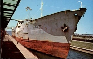 Foreign Ship ANETTE in Soo Locks, Sault Ste. Marie Michigan Postcard - Picture 1 of 2