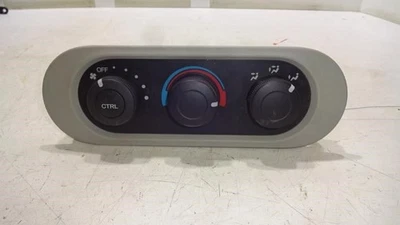 Rear Temperature Control EX and EX-L Models 2005 2006 2007 Honda Odyssey 348395 - Image 1 of 4