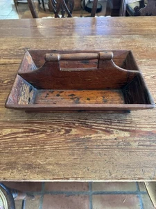 Antique Primitive Canted Side Wooden Cutlery - Tool Tray with Handle - Picture 1 of 24