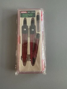 NEU VERSIEGELT XDD NR. 503 ZEICHNUNGSSET MIT ZIRKEL, TEILER UND BLEIMINE - Bild 1 von 2
