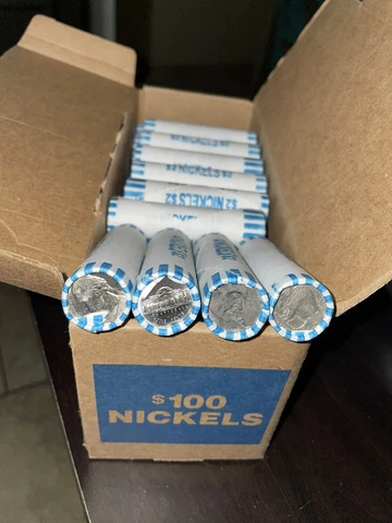 BOX OF NICKELS WITH 50 BANK ROLLS 2,000 JEFFERSON NICKELS CIRCULATED UNSEARCHED Cover