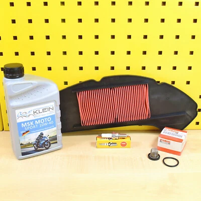 Service Set Ölsieb Luftfilter Zündkerze Öl MSK 10w40 für: Yamaha NMax 125 ab 21 - Bild 1 von 2
