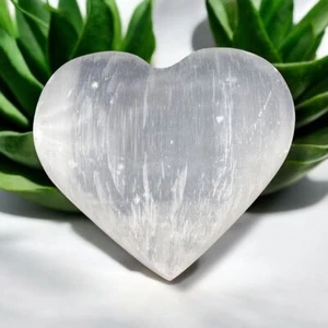 Talla de corazón de cristal de selenita (8) - Imagen 1 de 10