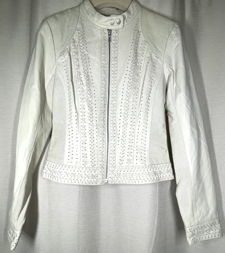 De colección - Chaqueta de Cuero Danier Forrada - Color Crema - Sixe XS - Buen Estado Usada Foto 1 de 4