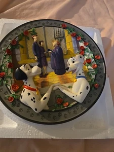 Seltener Disney 101 Delmation Limited Edition Hochzeitsglocken 3D Sammelteller - Bild 1 von 2