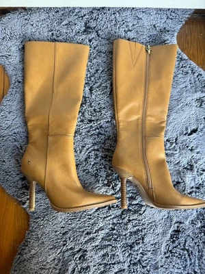 Botas Windsor Smith  Foto 1 de 3