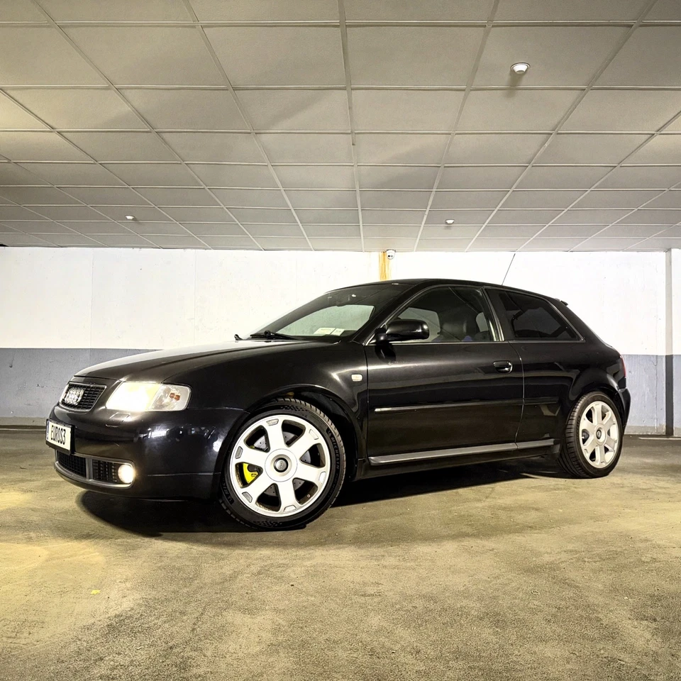 Audi S3 2000  Foto 1 de 4