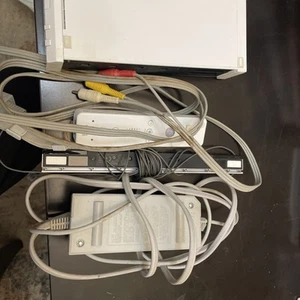 Nintendo Wii W/cords And Sensor Other Accessories Included READ - Picture 1 of 8