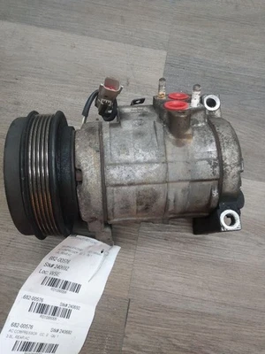 AC Compressor With Rear AC Fits 01-02 CARAVAN 1086006 - Imagem 1 de 4