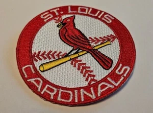 Parche bordado de hierro de 3""X3"" St. Louis Cardinals ¡ENVÍO GRATUITO!¡! - Imagen 1 de 1
