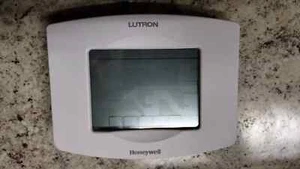 Controlador inalámbrico Lutron/Honeywell LR-HWLV-HVAC TouchPro - Imagen 1 de 2