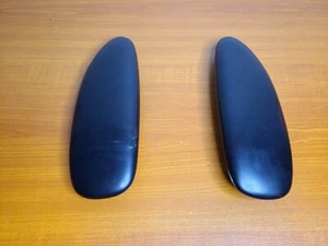 Humanscale Liberty SIDE Stuhl schwarz Armpolster (links & rechts) - Bild 1 von 11