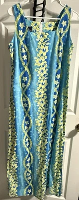 Royal Creation Sleeveless Hawaiian dress with side split, Size Large - Image 1 of 4