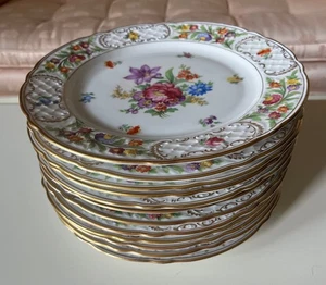 Vtg 12 Schumann 'EMPRESS' Dresden Flowers (3 Patterns) DINNER Plates 10 1/8" - Picture 1 of 9