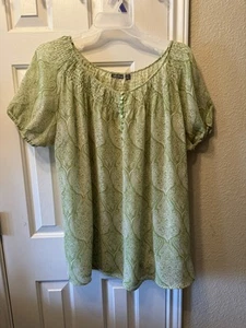 LIME GREEN & WHITE PAISLEY PRINT BLOUSE-SEMI-SHEER-APT 9 WOMAN BRAND-SIZE 2X - Picture 1 of 7