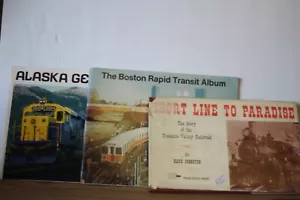 group of three railroad books (957) - Picture 1 of 1