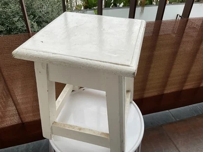 VINTAGE WOODEN STOOL 9.5 INCHES WIDE AND 12 INCHES TALL - Image 1 of 4