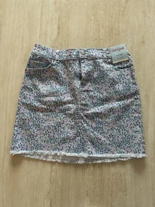 Girls Cat And Jack Light Blue Floral Print Raw Edge Denim Skirt XL 14/16 - Picture 1 of 9