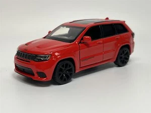 Jeep Grand Cherokee Pull Back & Go Red LHD 1:36 Scale Tayumo 36170212 - Picture 1 of 8