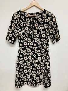 Topshop Black Floral Mini Dress Size 8 Short Sleeve Elegant Casual Cottagecore - Picture 1 of 10