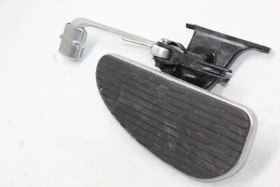 2005 VICTORY TOURING CRUISER RIGHT FRONT FOOT REST PEG STEP - Image 1 of 4