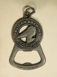 Llavero abrebotellas de metal para cerveza ~ PELICAN Brewing ~ Pacific Beach, Oregón - Imagen 1 de 3