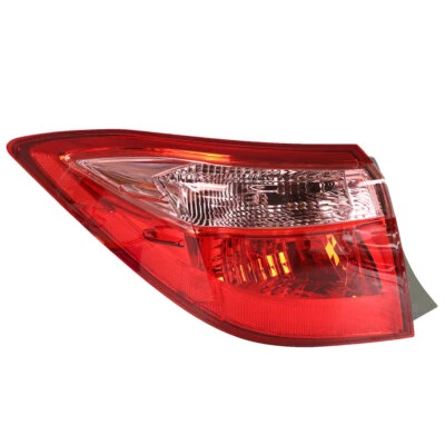 Luz trasera exterior izquierda roja apta para Toyota Corolla 2017 2018 2019 sedán Foto 1 de 4