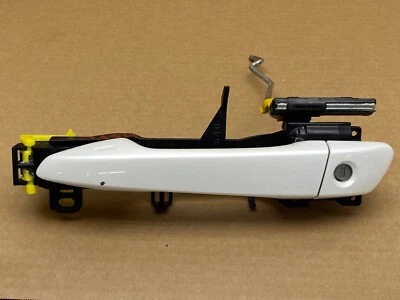 2013-2015 LEXUS GS350 FRONT LEFT DRIVER SIDE EXTERIOR DOOR HANDLE OEM LOT725 - Image 1 of 4