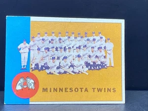 1963 Topps - Minnesota Twins #162 Set Break "Has Pin Hole" Look - Picture 1 of 4