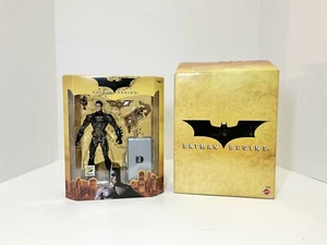 Figura sellada Batman Begins San Diego Comic Con exclusiva SDCC 2005 Bruce Wayne - Imagen 1 de 8