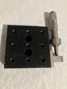 Newport 423 Series, XY axis Stage with Micrometer 3" x 3" - Picture 1 of 5