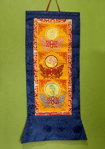 Om Ah Hum Mantra Brokat buddhistisches Ritual Wandhängebanner - Bild 1 von 4
