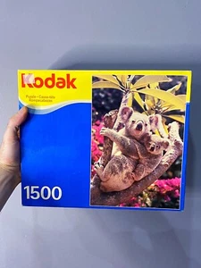 Kodak Puzzle 1500 Teile Koalabären Baby Mama 2007 Mega 32""x22"" Blumen - Bild 1 von 6