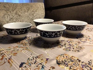 Pier 1 - (4) zuppiere cereali porcellana dipinta a mano blu/bianco floreale #BxOO-1 - Foto 1 di 8