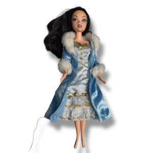 Mattel MY SCENE NOLEE Puppe SEPHORA Store SHOPPING SPREE von 2004  - Bild 1 von 4