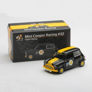 Piccola auto da corsa Mini Cooper scala 1/64 #32 lega modello auto collezione regali - Foto 1 di 12