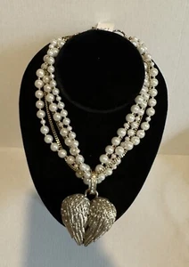 BETSEY JOHNSON Multi-Strand Pearl Necklace Wings Mirror Heart Compact Pendant - Picture 1 of 6