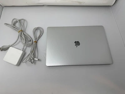 Apple MacBook Pro 15" 2017 Touch Bar MPTV2LL/A 16GB Ram Quad Core i7 2.9 1TB SSD - Image 1 of 4