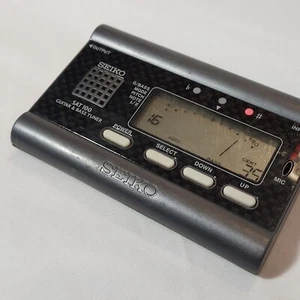 Seiko SAT500/SAT100 Silver Chromatic Tuner Digital Guitar & Bass Handheld Audio - Picture 1 of 6