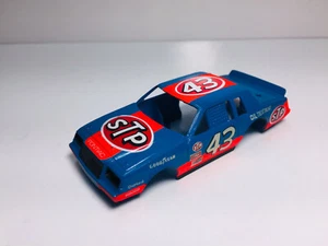 TYCO RARO PETTY PONTIAC STOCKER " AEROCOUPE " CORPO #43 ~ NUOVO ~ SENZA VETRO - Foto 1 di 8