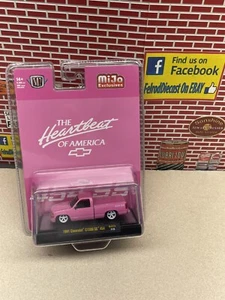 Chevrolet C1500 SS 454 1991 máquinas 1/64 M2 camioneta pickup rosa brillante 31500-MJS76 - Imagen 1 de 7