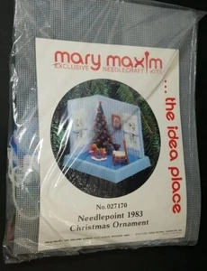 VTG 1983 Needlepoint Kit Christmas Ornament Rocking Horse Tree Scene # 027170 - Bild 1 von 5