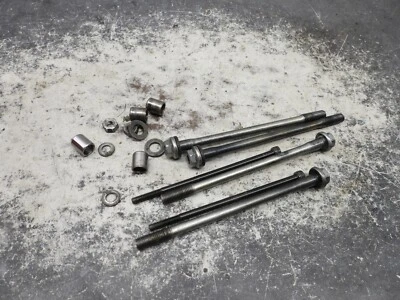 Yamaha XT 250 XT250 1984 pernos de culata 2852 Foto 1 de 4