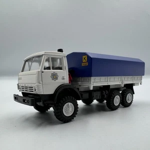 KamAZ-4310 Policía Nacional de Ucrania Blanco con Tienda Azul | Escala 1:87 (H0) - Imagen 1 de 5