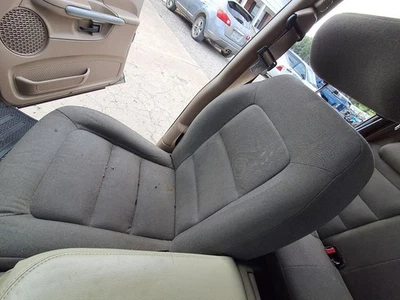 Seat Belt Front 4 Door Sport Trac Bucket Seat Fits 01-02 EXPLORER 2554958 - Image 1 of 4