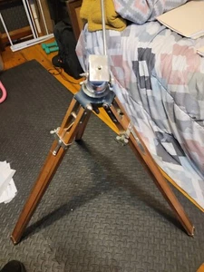 Vintage Thalhammer Eight Tripod - Picture 1 of 6