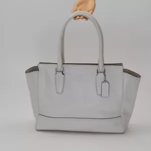 COACH Restored Legacy Candace Medium Carryall Ivory (Pre-owned/as pictured) - Picture 1 of 4