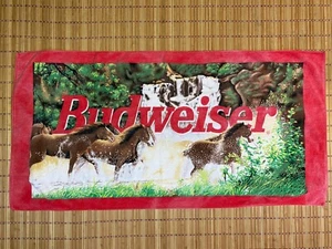 Vintage Budweiser Horses in Forest Towel - Picture 1 of 3